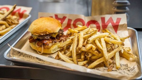 MOOYAH Burgers, Shakes, & Fries